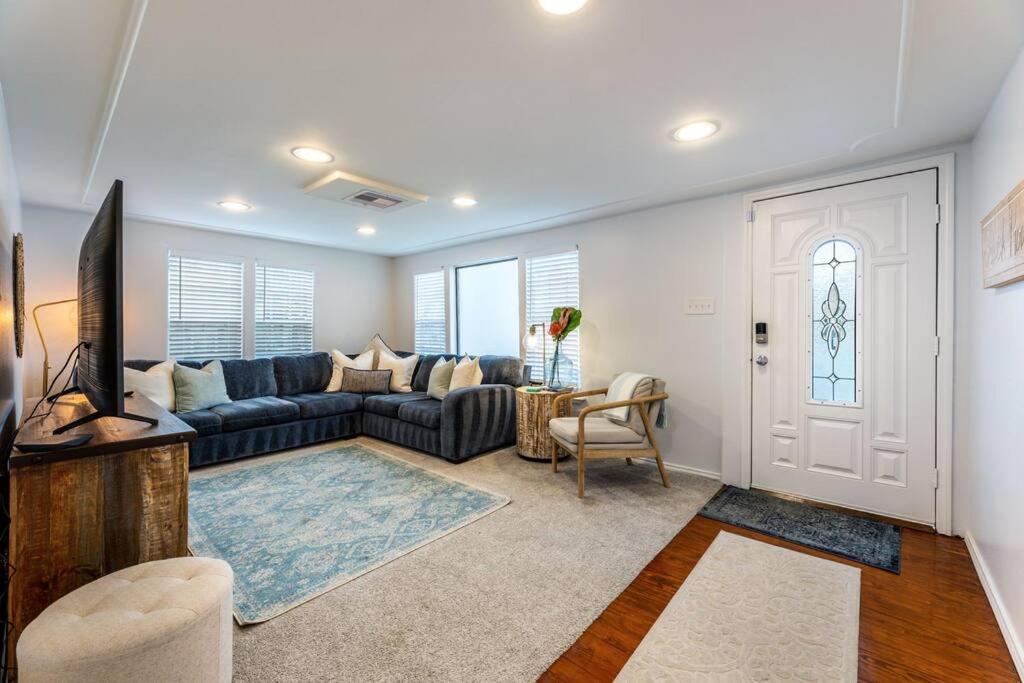5/3 With A Heated Pool 2 Min From Beach, Updated Galveston Extérieur photo