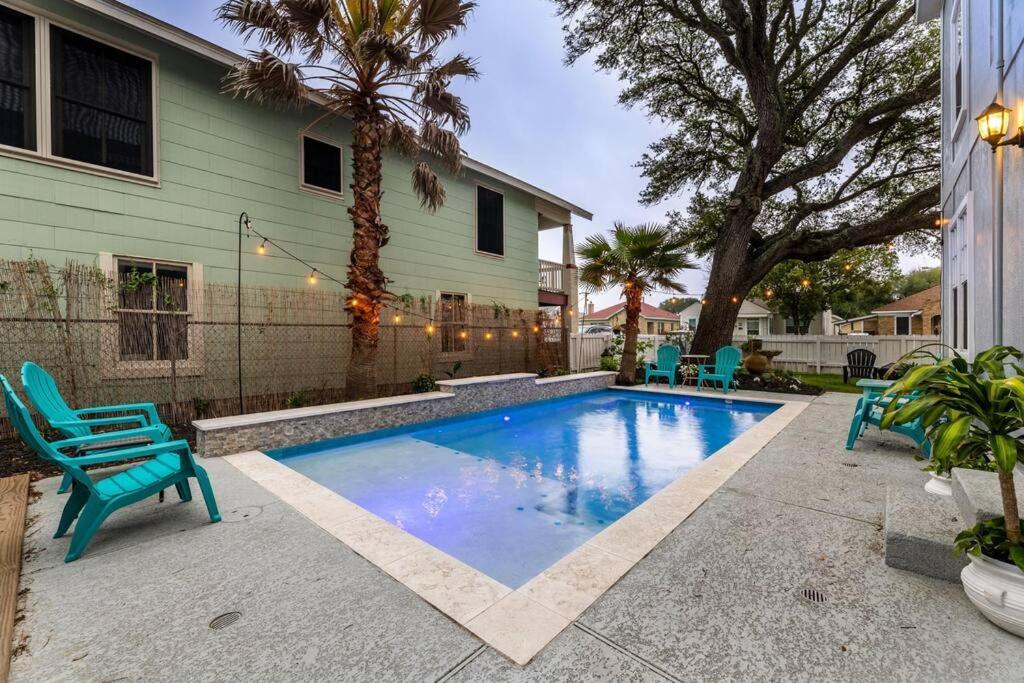5/3 With A Heated Pool 2 Min From Beach, Updated Galveston Extérieur photo
