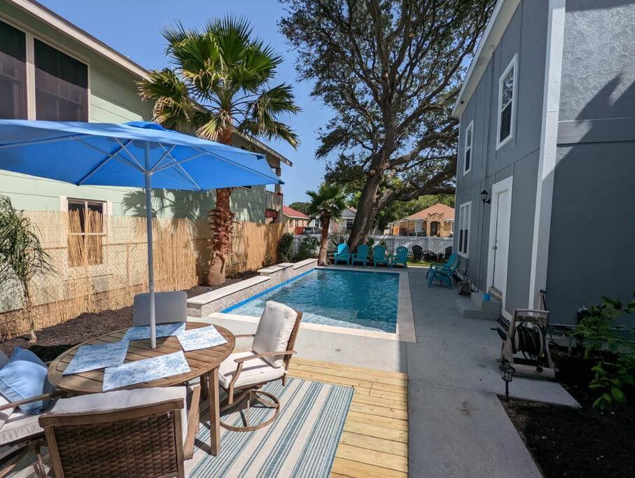 5/3 With A Heated Pool 2 Min From Beach, Updated Galveston Extérieur photo