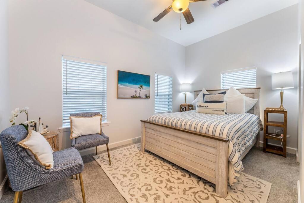 5/3 With A Heated Pool 2 Min From Beach, Updated Galveston Extérieur photo