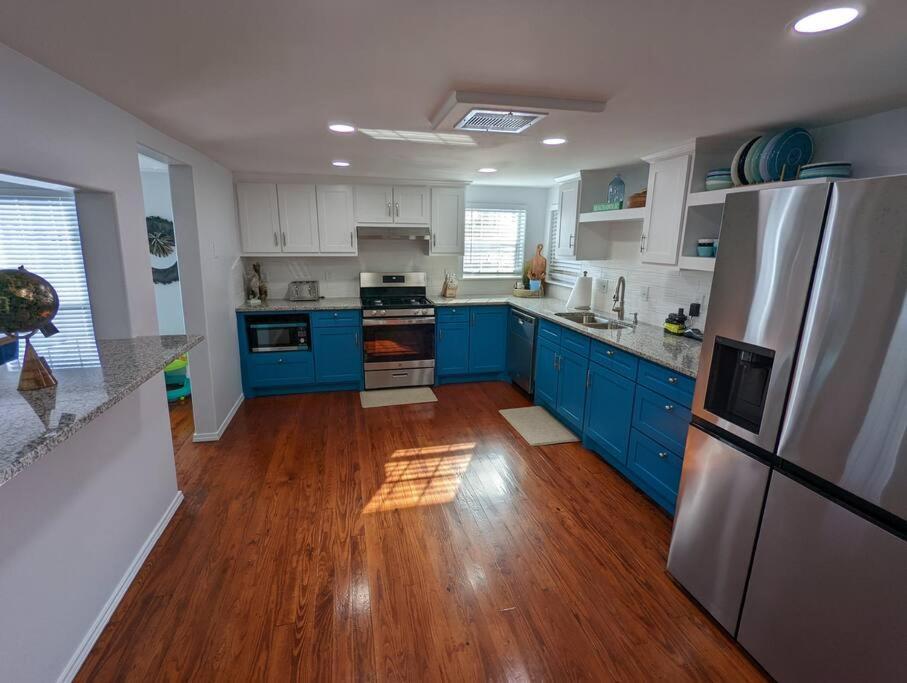 5/3 With A Heated Pool 2 Min From Beach, Updated Galveston Extérieur photo