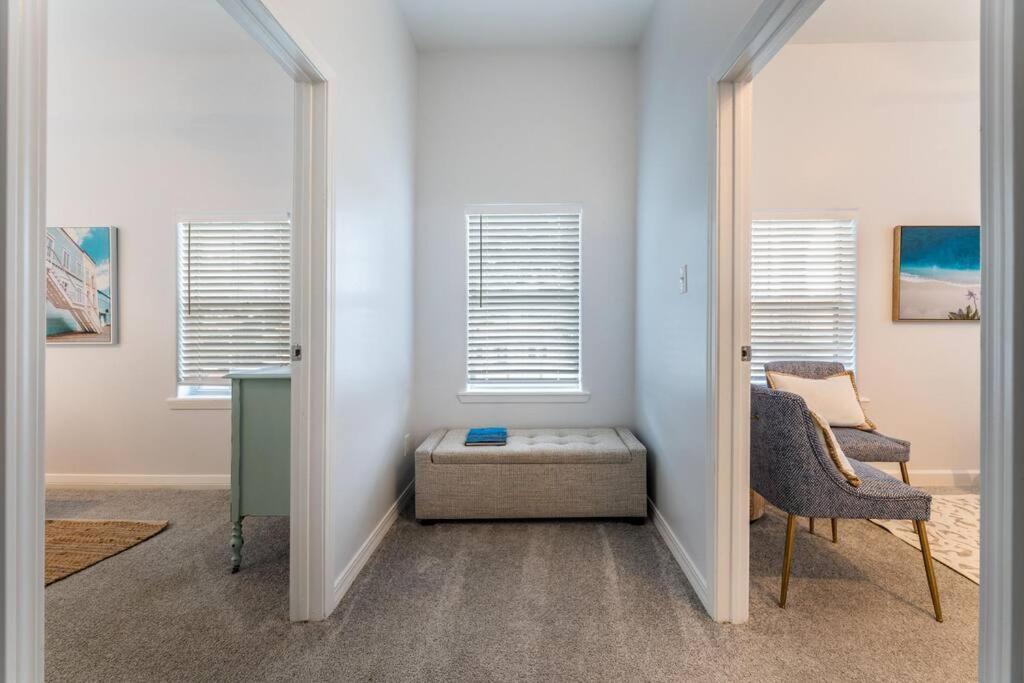 5/3 With A Heated Pool 2 Min From Beach, Updated Galveston Extérieur photo