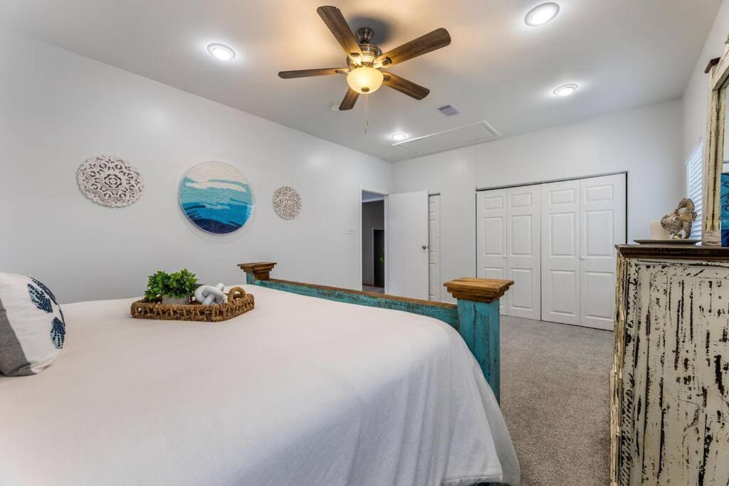 5/3 With A Heated Pool 2 Min From Beach, Updated Galveston Extérieur photo